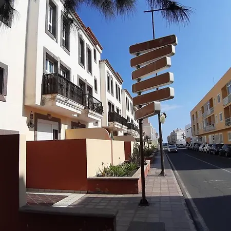 Life At The Beach, Free Wifi, 2 Bedrooms Apartment Corralejo